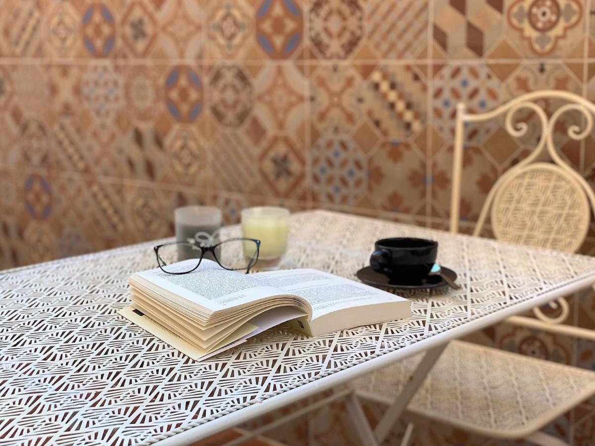 Chiarilu Casa Vacanze Salerno Bagian luar foto